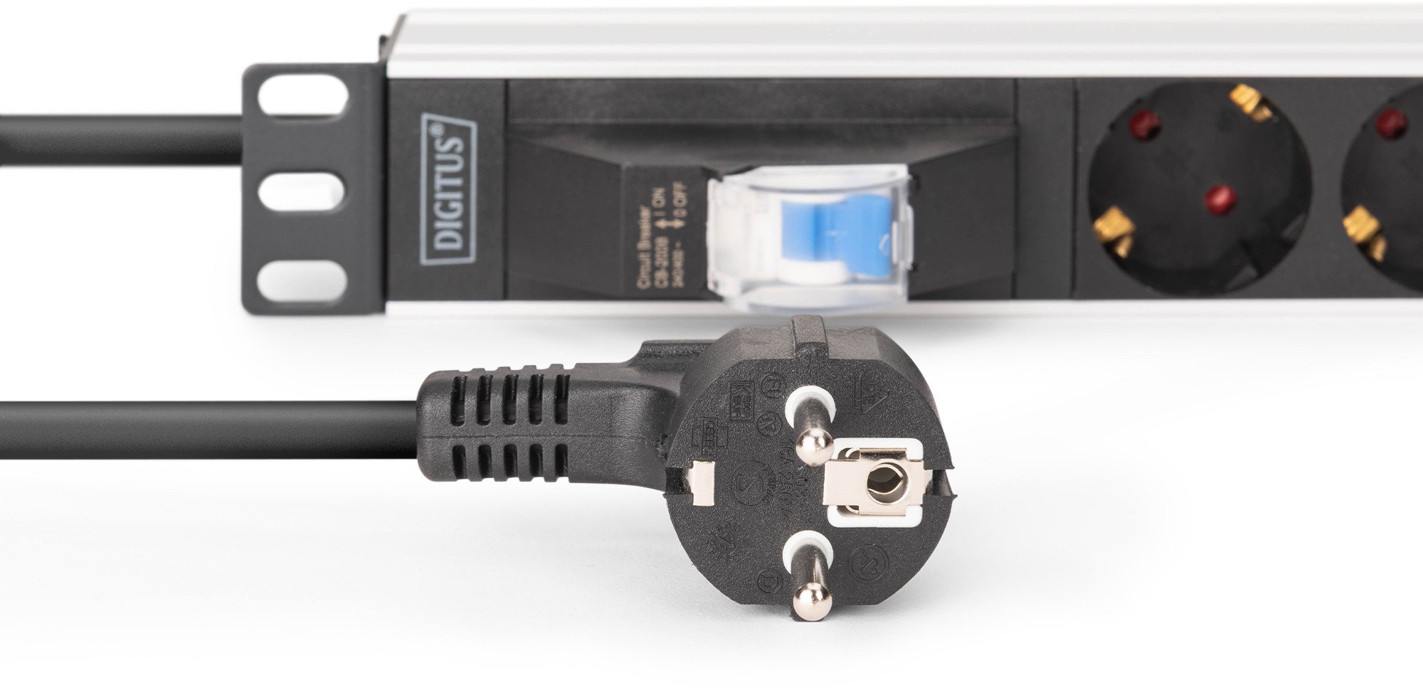 Prizë kabineti Digitus Aluminum Socket Strip, 7 dalje, circuit breaker, gri