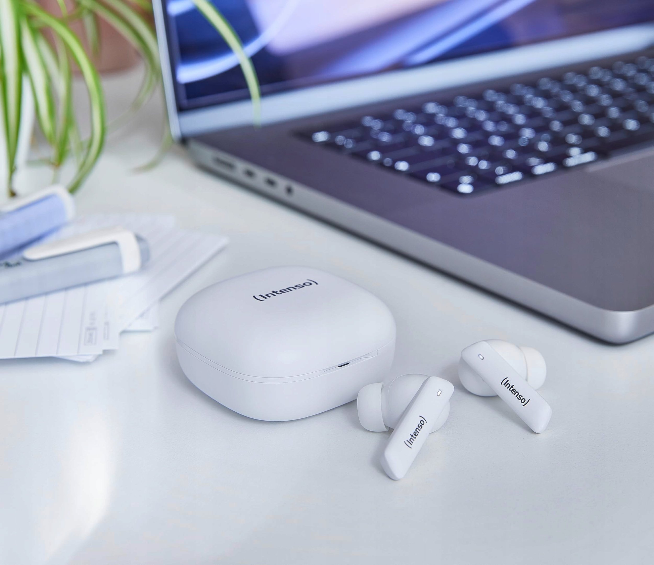 Безжични слушалки Интенсо Buds Pro TWS, Bluetooth 5.3, Hybrid ANC, бели