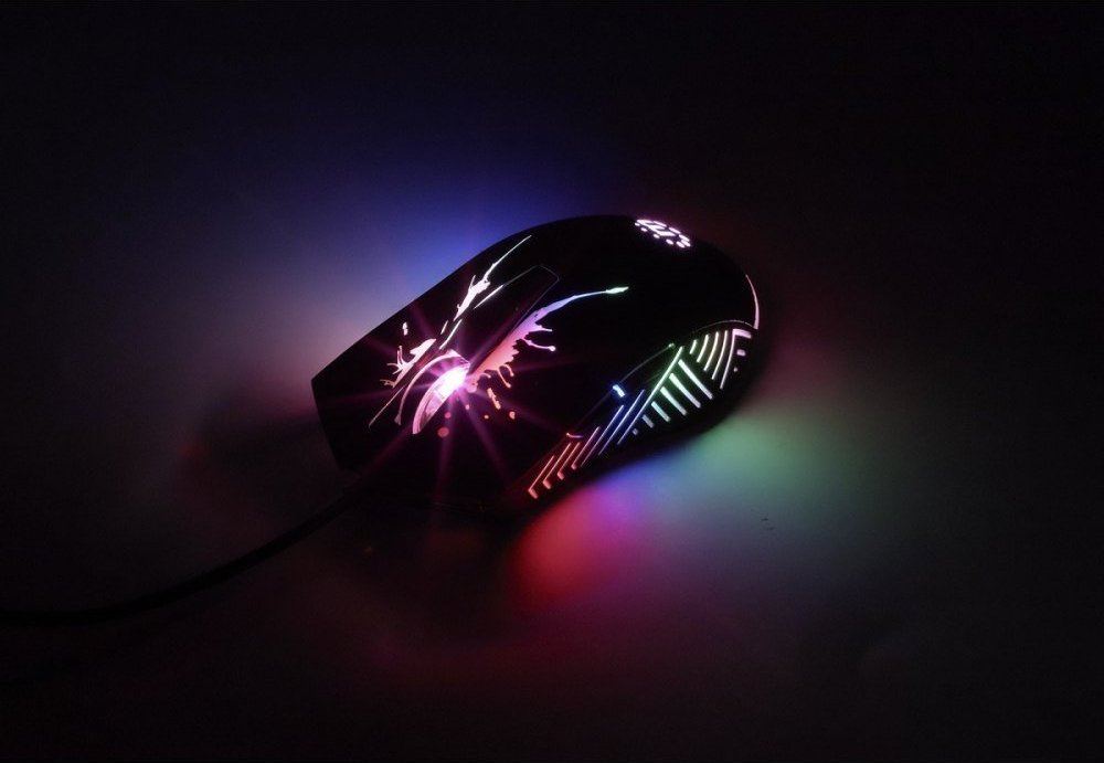 Mouse gaming Manhattan, optik, 7200 DPI, RGB, i zi