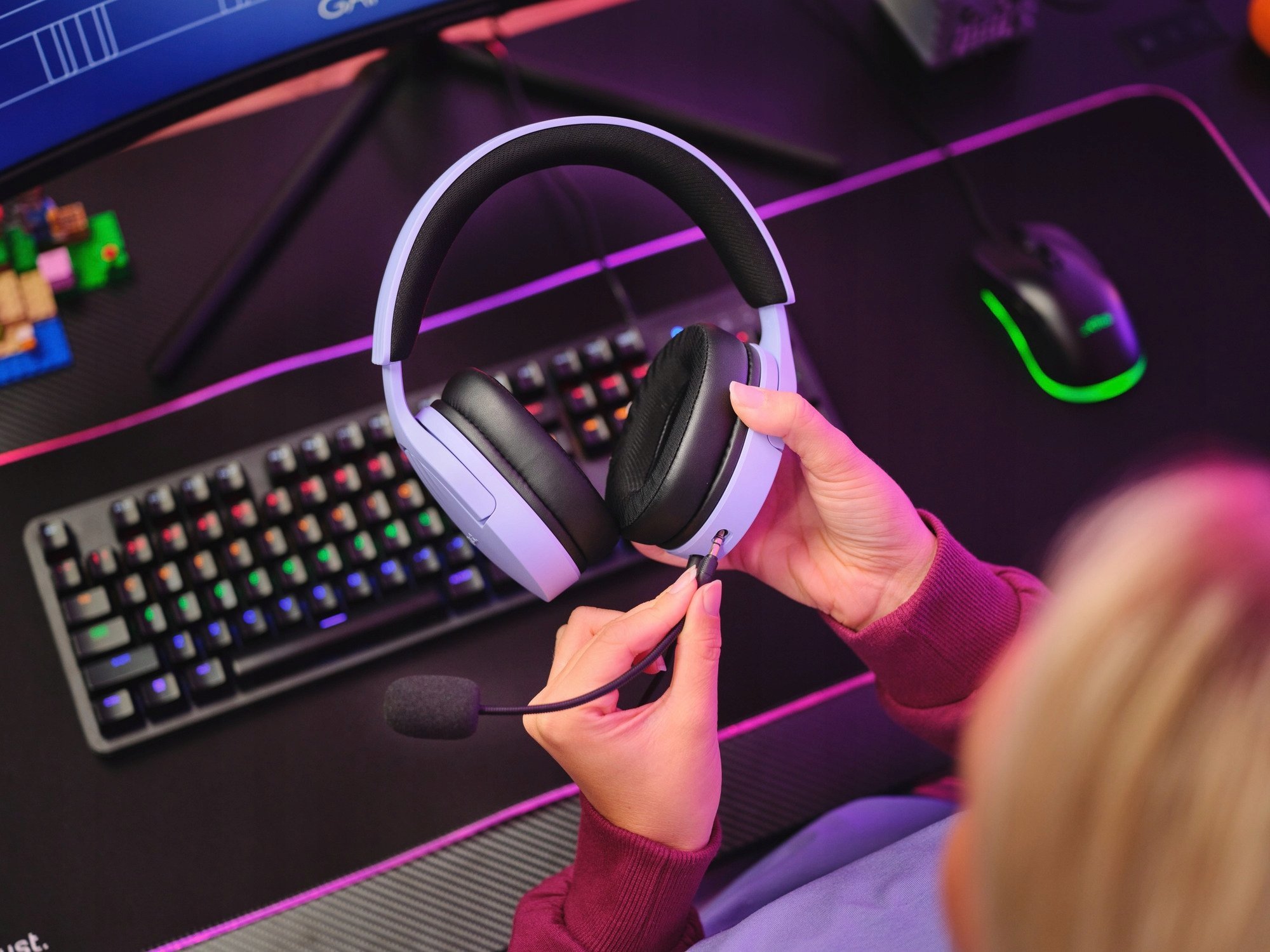 Kufje gaming Trust GXT 489 Fayzo, 50mm, me mikrofon, vjollcë