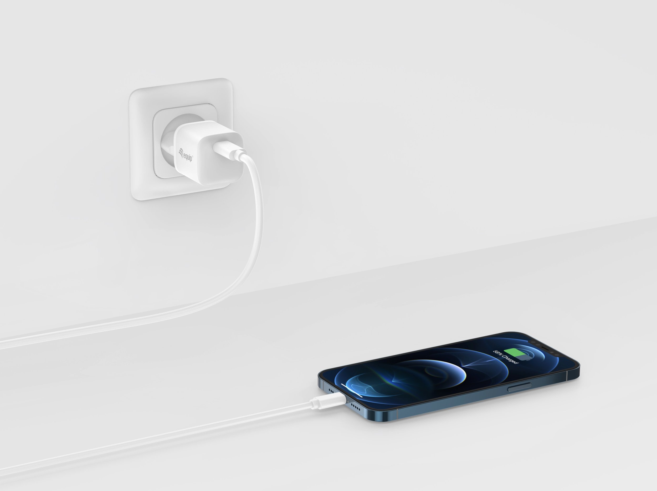 Ѕиден полнач LevelOne Equip 245530, 1 USB-C приклучок, 20W PD, бел, пакување 25 парчиња