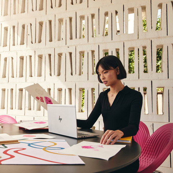 Laptop HP EliteBook 845 G8, 14", AMD Ryzen 7 PRO, 16GB RAM DDR4, 512GB SSD, AMD Radeon Graphics, i argjendtë