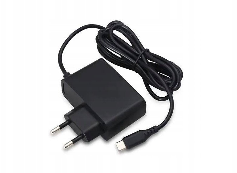 Полнач за струја LTC Fast Mains, USB C 5V 3A, кабел 1m, бел