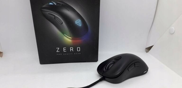 Maus gaming YENKEE Zero YMS 3000 E-Sport PRO, 12000 DPI, RGB, me kabllo