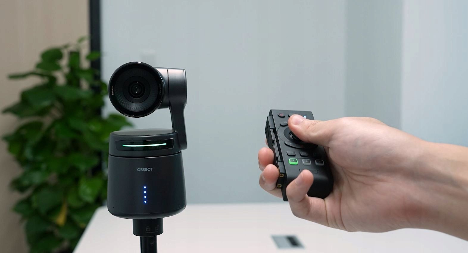 Telekomandë OBSBOT Tail Air Smart Remote Controller 2, pa tela, USB Type C, e zezë