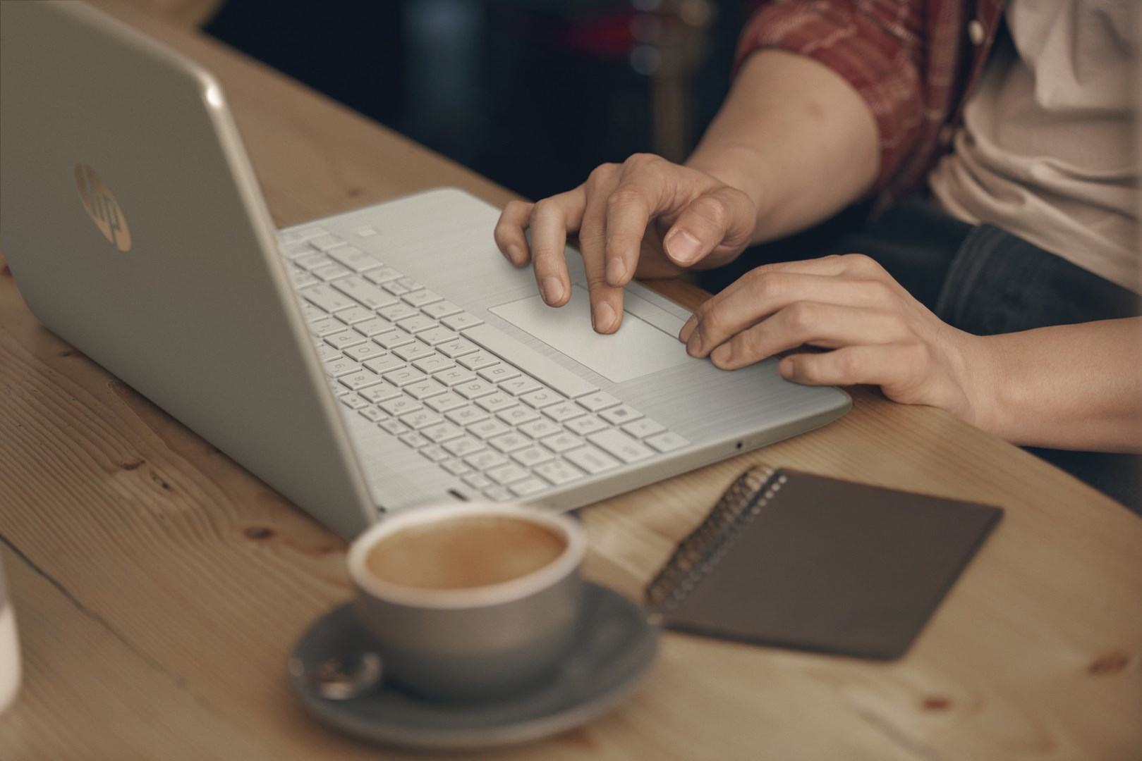 Laptop HP 15s-eq2289nw, 15.6", AMD Ryzen™ 3 5300U, 16GB DDR4-SDRAM, 512 GB SSD