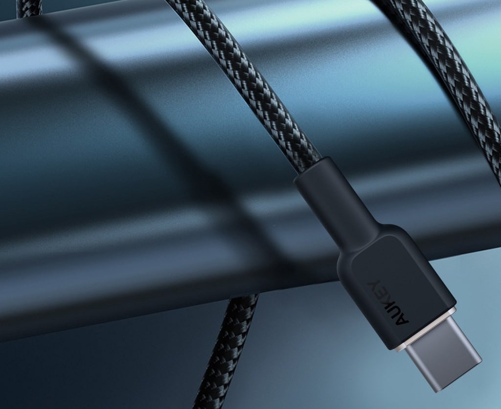 Kabllo Aukey, USB C / USB C, 1 m, e zezë
