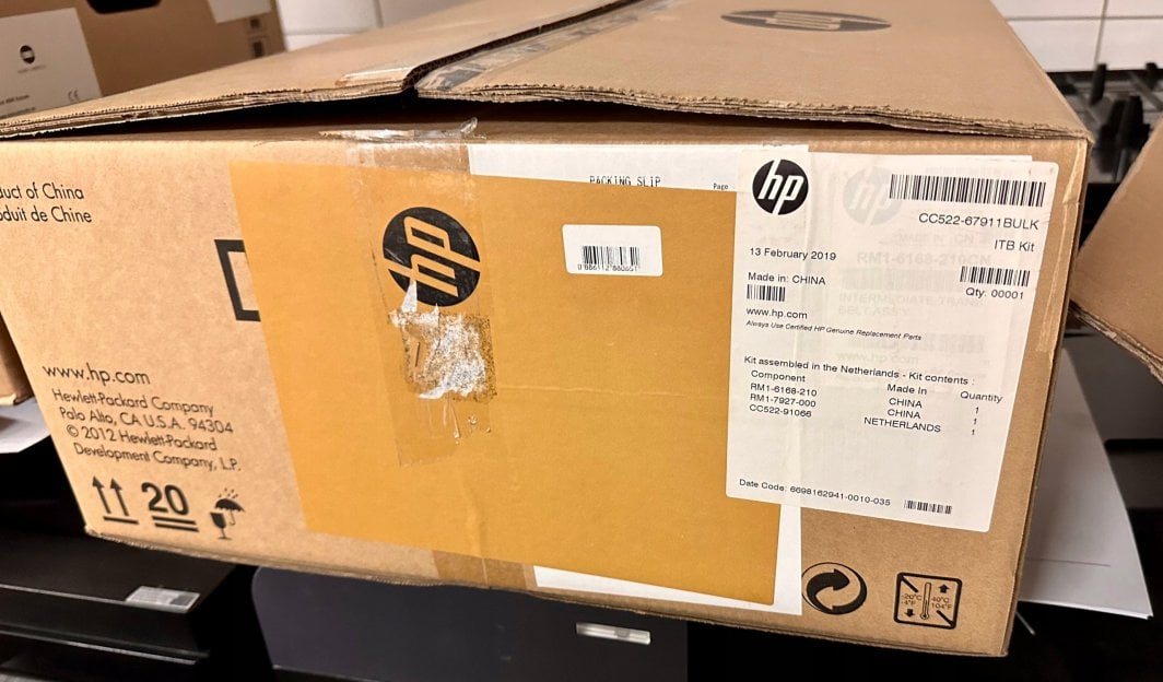 Kuti mirëmbatjeje për printer HP ITB (CC522-67911)