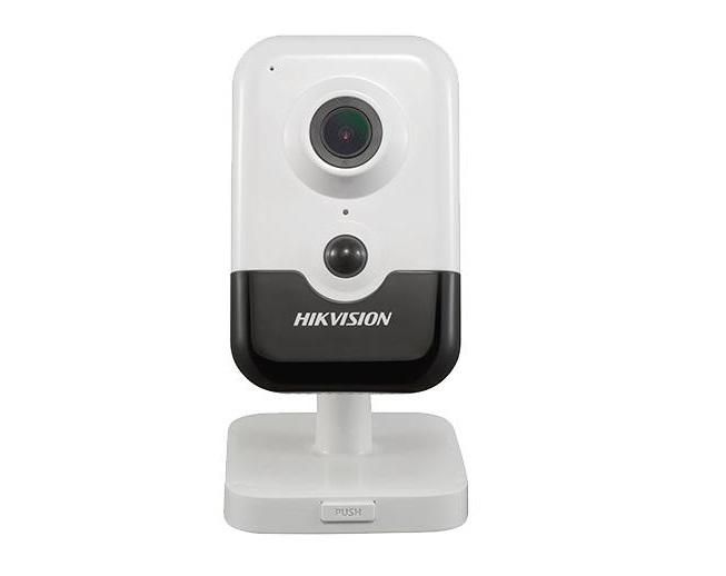 Kamera IP Hikvision DS-2CD2423G0-IW, 2MP, Wi-Fi, e bardhë