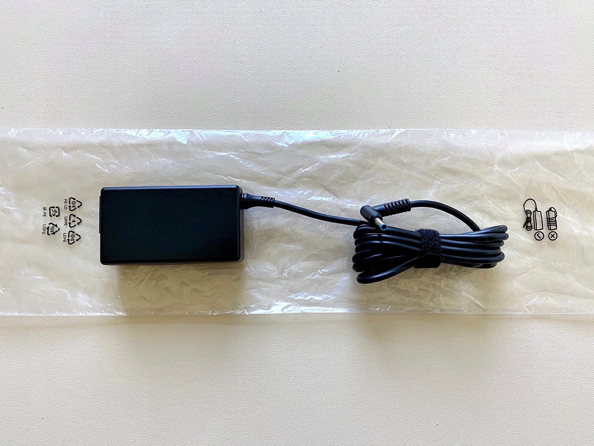 Karikues për laptop HP AC Adapter 65W Npfc Smart 3P, origjinal, i zi