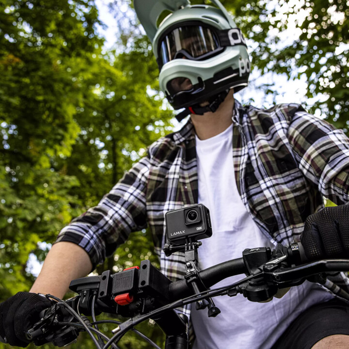 Kamerë LAMAX X7.2, e zezë