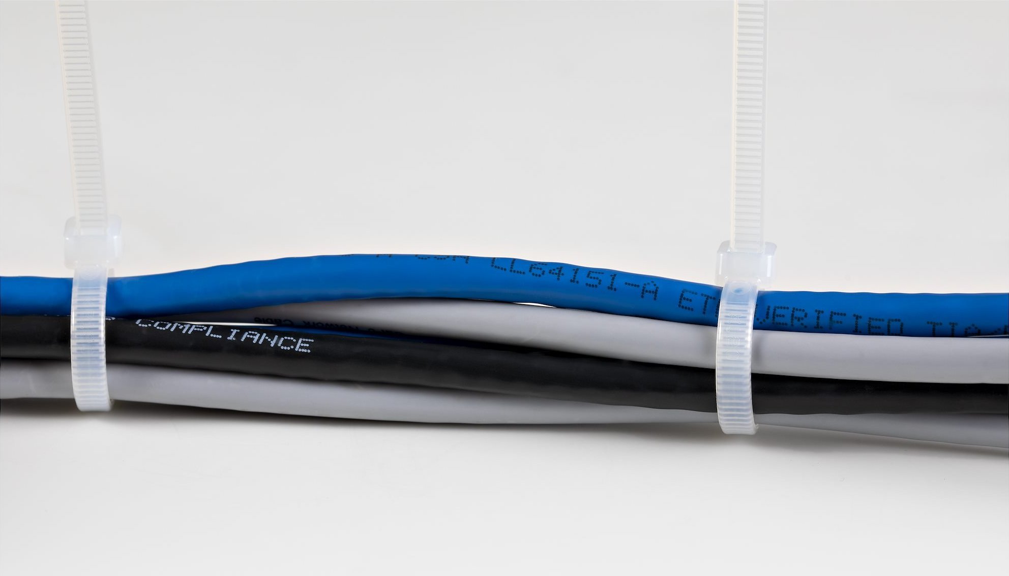 Lidhëse kabllosh StarTech.com, 8", najlon, paketim 1000 copë, të bardha