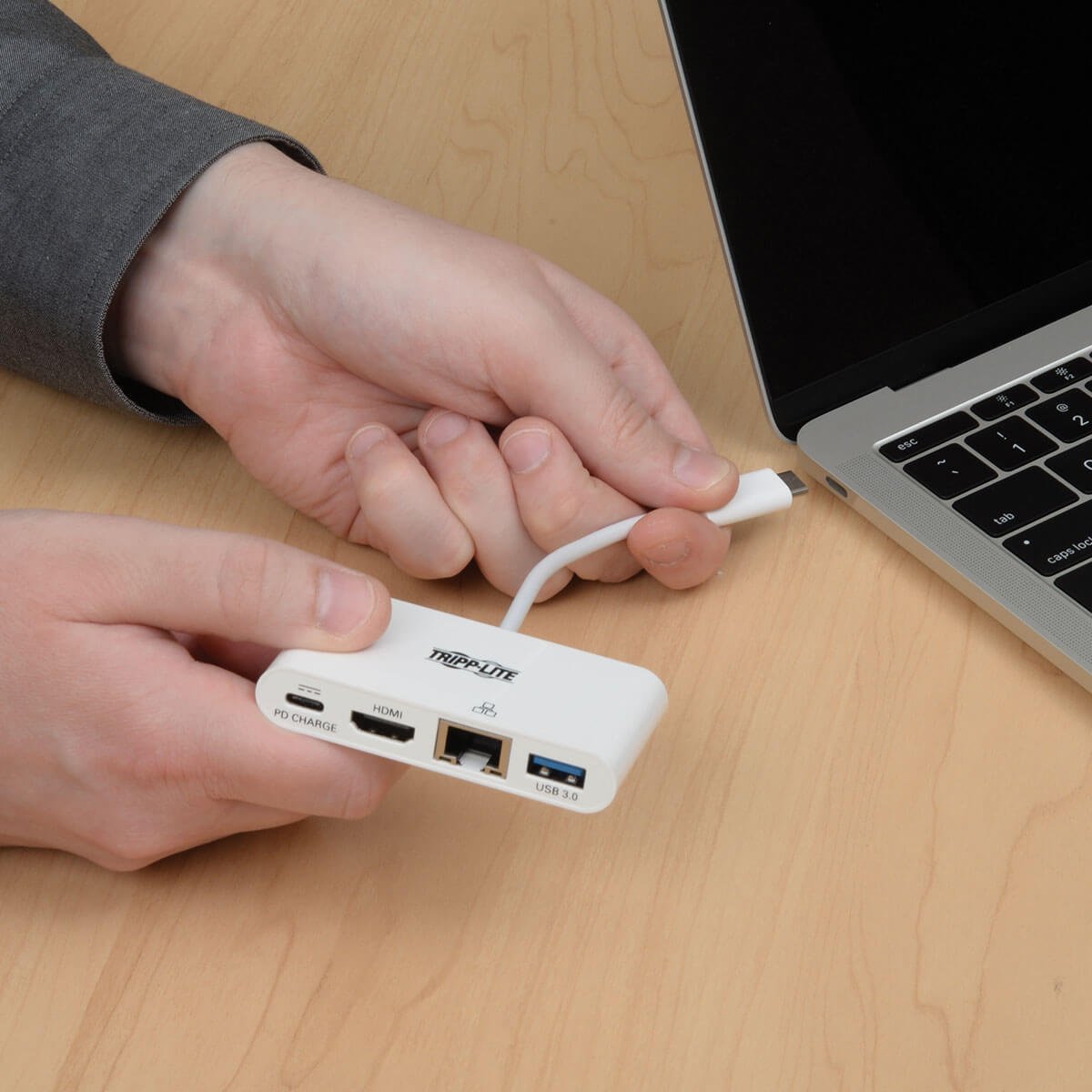 Stacion dokimi Eaton U444-06N-HGU-C, USB-C HDMI, Gigabit Ethernet, PD 60W, i bardhë