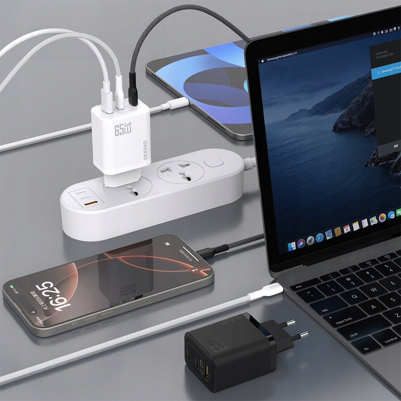 Karikues USB Dudao A29CEU, 65W GaN, 2x USB C 1x USB A, i zi