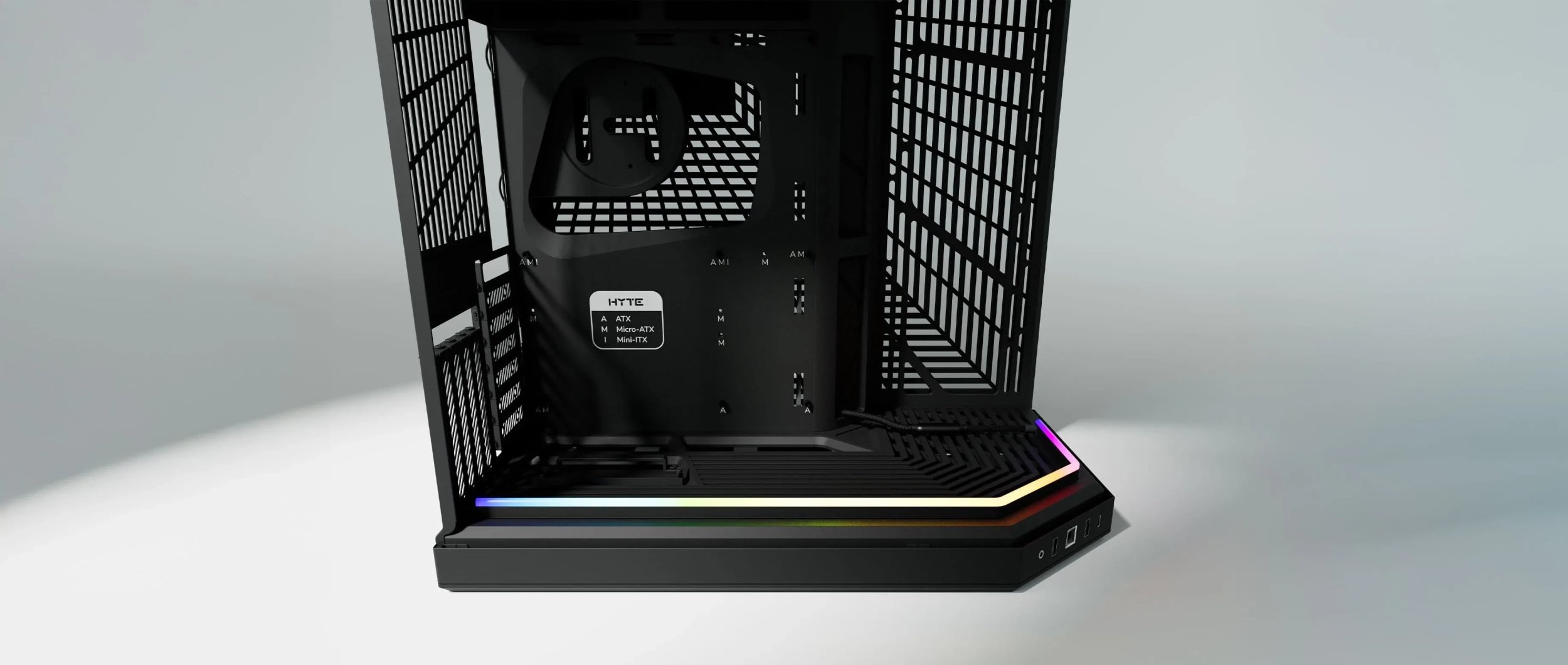 Shirit ndriçues Hyte LN60 NOODLE, për modding PC, i zi