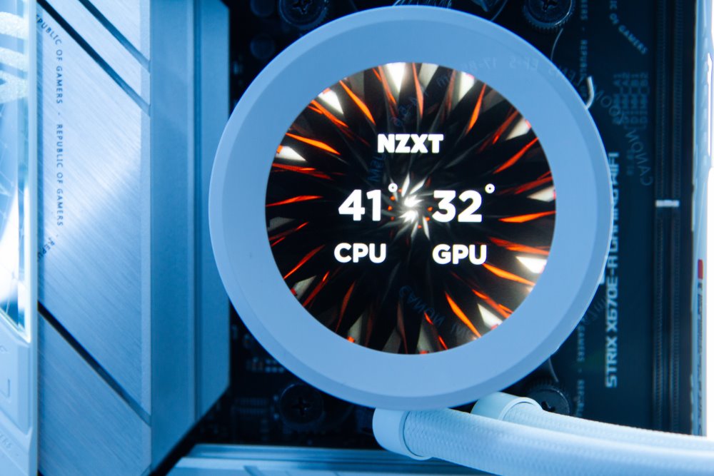 Kompjuter HAL3000 Czech Championship 2024, AMD Ryzen 9 7950X3D, 64GB DDR5, 4TB SSD, RTX 4090, i bardhë