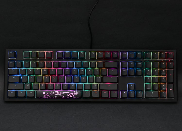 Tastierë Ducky Shine 7 PBT, Cherry MX Red, RGB, e zezë