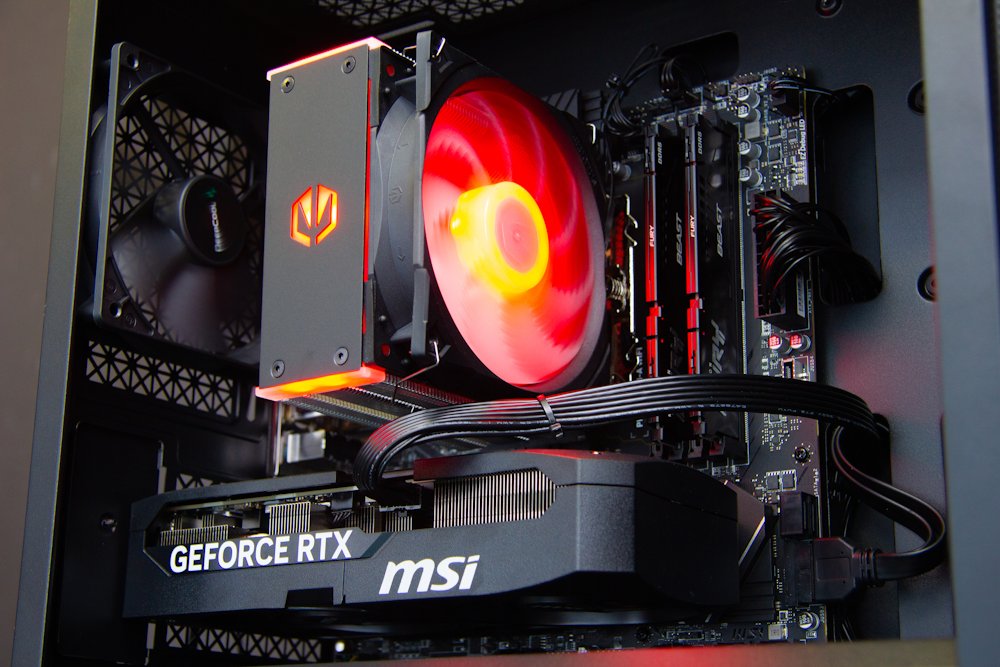 Kompjuter HAL3000 MČR Finale Pro, AMD Ryzen 5 7600, 32GB RAM, 1TB SSD, i zi