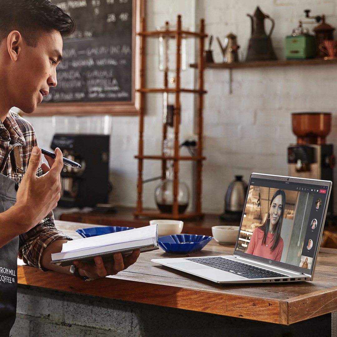 Laptop HP ProBook 455 G9, 15.6", AMD Ryzen 5 5625U, 8 GB RAM, 512 GB SSD, i argjendtë