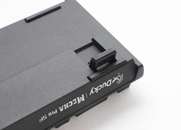 Tastierë për lojëra Ducky Mecha Pro SF, Cherry MX Black, RGB LED, e zezë