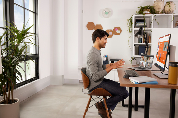 Laptop HP EliteBook 840 Aero G8, 14", 32 GB RAM, 512 GB SSD, Intel® Core™ i7, Intel Iris Xe Graphics, i argjendtë