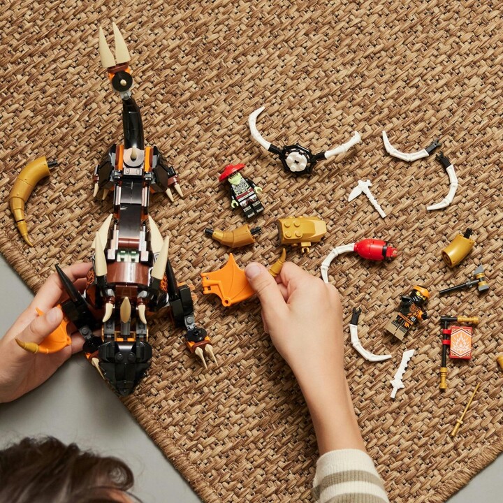 Set LEGO® NINJAGO® 71782 Cole's Earth Dragon EVO, 285 pjesë