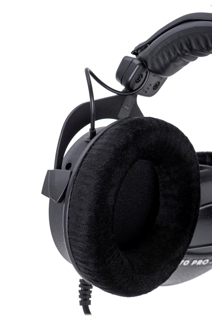 Слушалки Beyerdynamic DT 770 PRO 250 OHM, со кабел