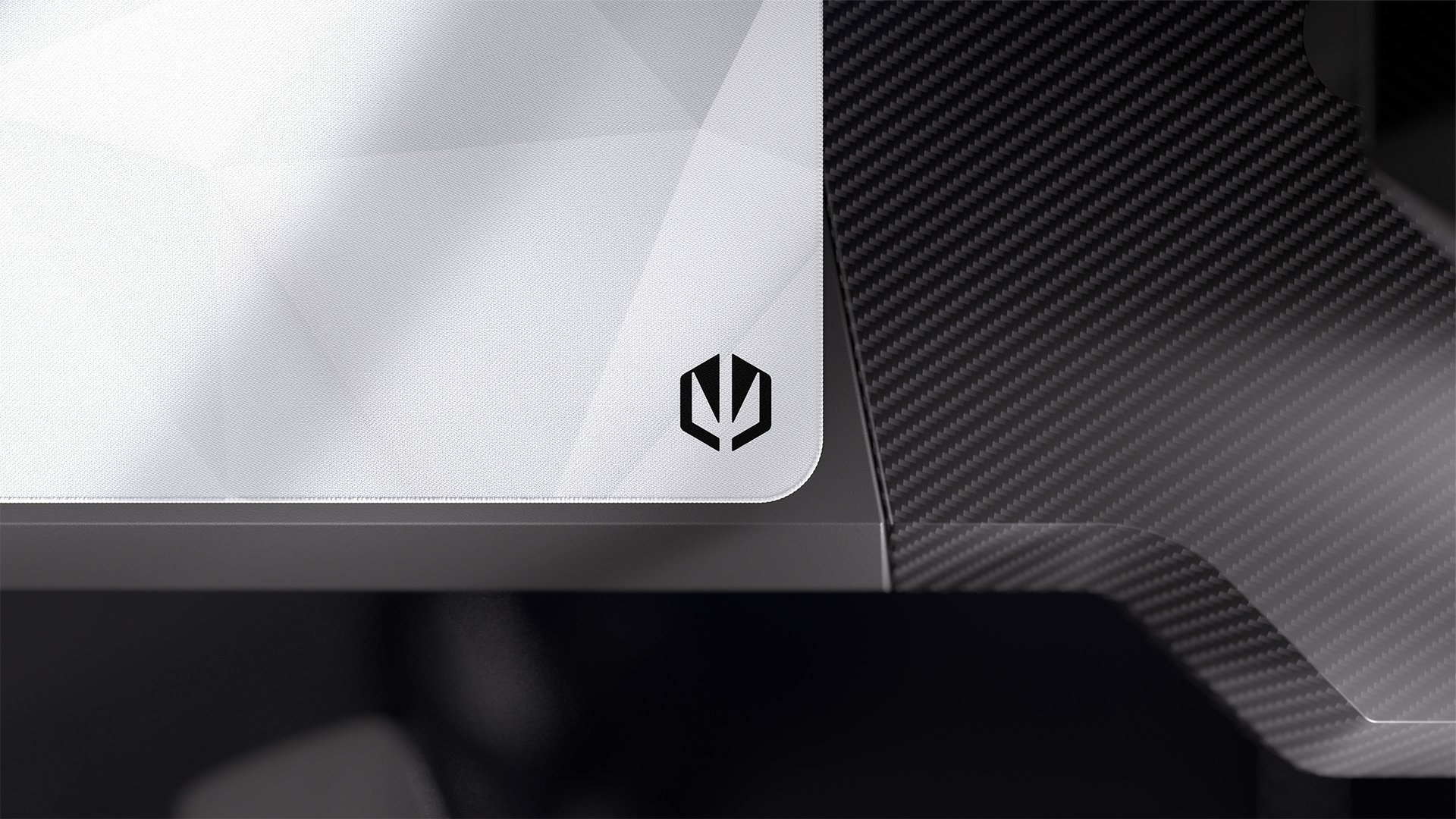 Mousepad gaming ENDORFY Crystal Onyx White XL, 900x400mm, sipërfaqe precize, bardh e zi