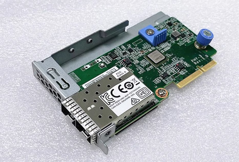 Server Lenovo ThinkSystem DCG, platformë për data center, për virtualizim, gri