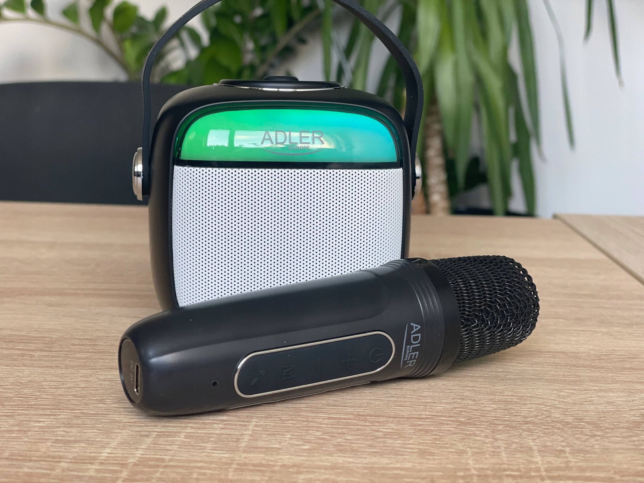 Kuti zëri karaoke Adler AD 1199 W, Bluetooth 5.1, me mikrofon, e bardhë