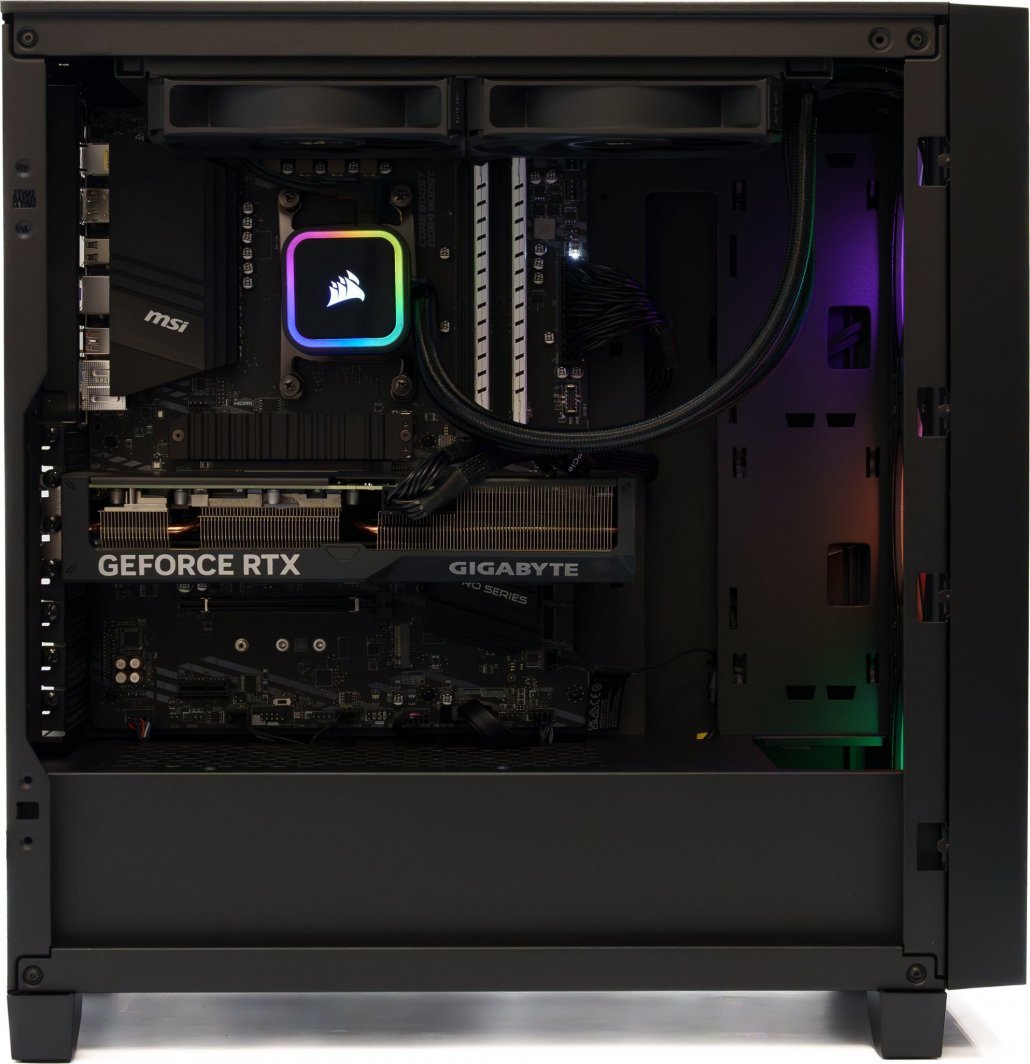 Kompjuter gaming Game X G500, Ryzen 9 9900X, 32GB RAM, RTX 5070, 1TB SSD, i zi