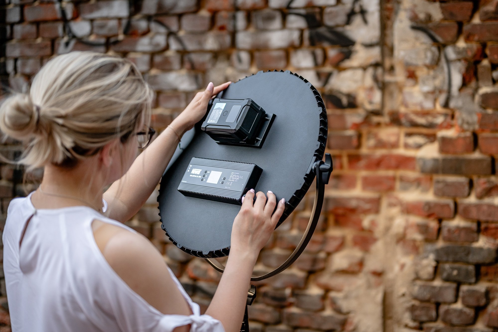 Llambë LED Newell Air Artha XL RGB RC, 2500 8500K, me telekomandë