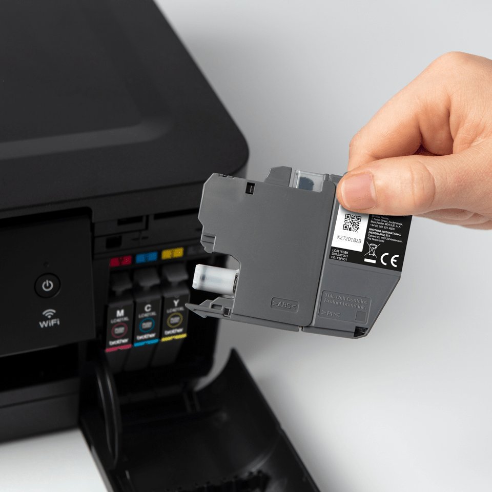 Kasetë boje Brother LC-421XLBK, XL, për DCP-J1050DW DCP-J1140DW MFC-J1010DW, e zezë