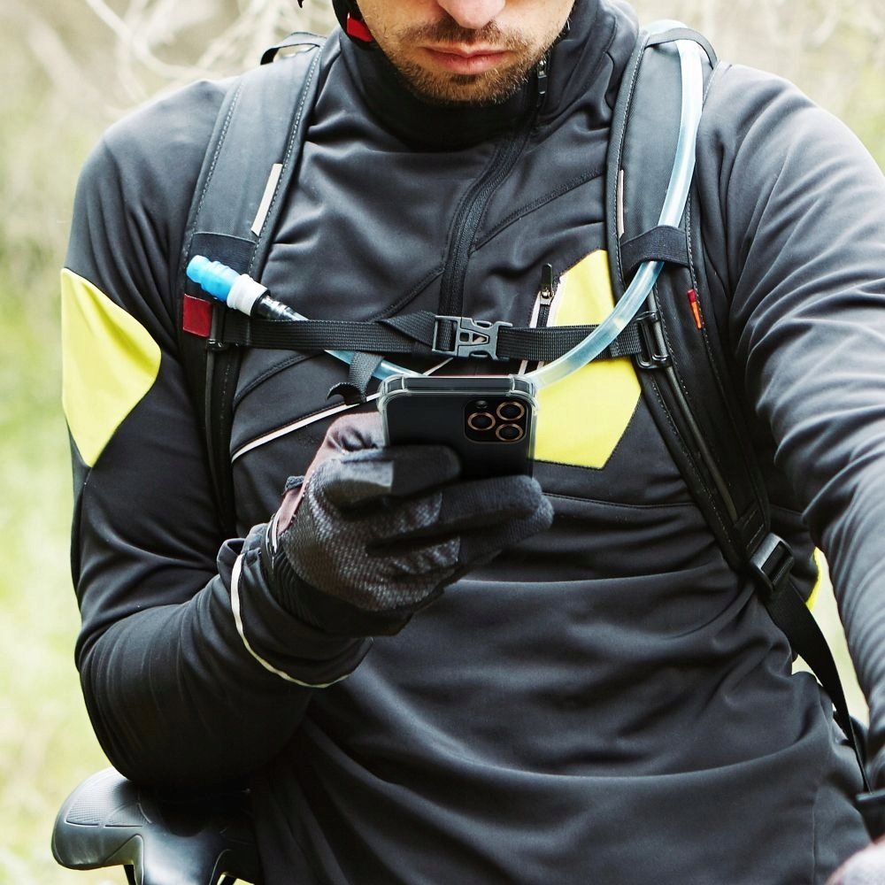 Futera mbrojtëse Roar Armor Jelly për iPhone 16 Pro Max, transparente