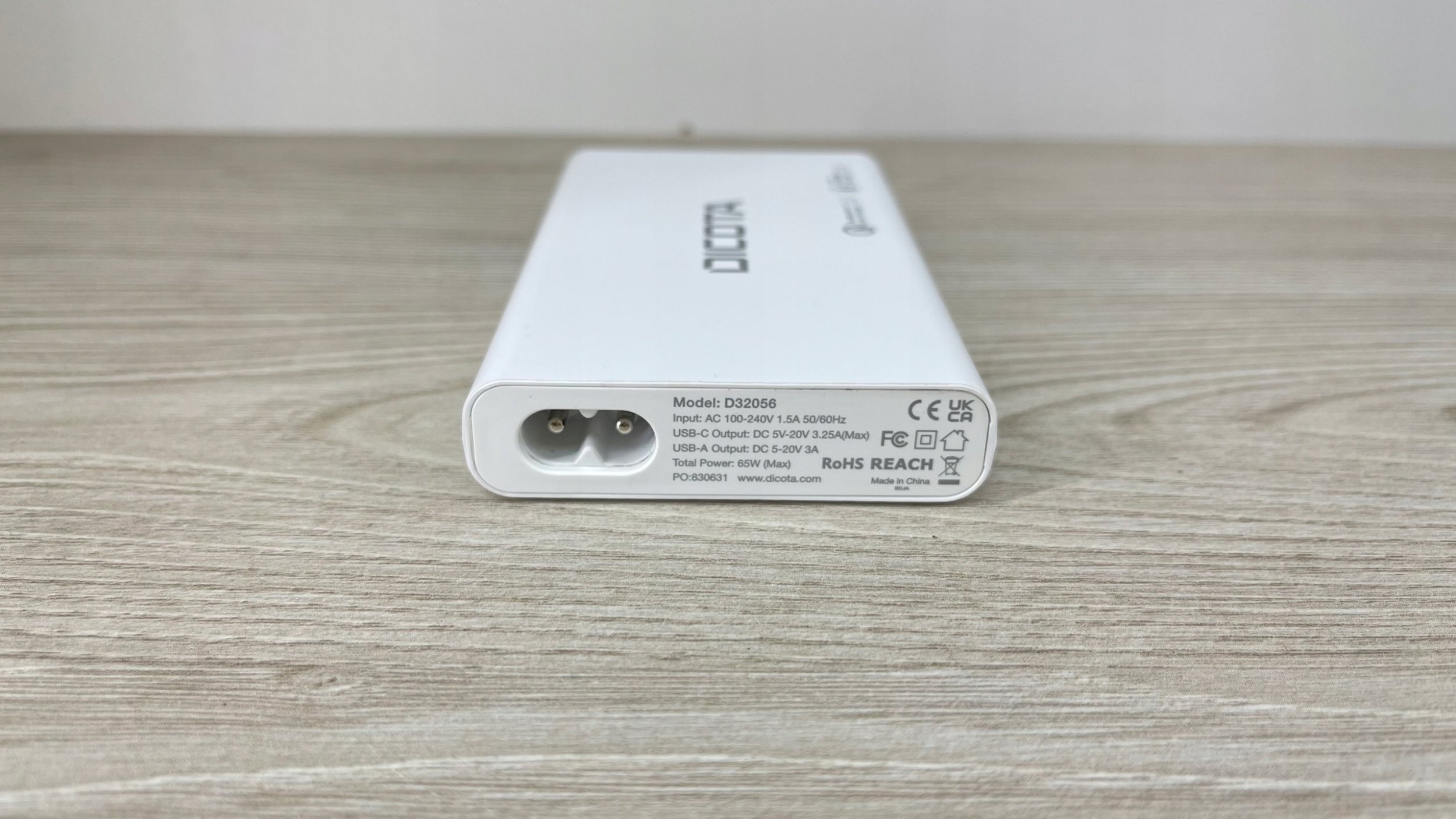 Power bank DICOTA D32056, 65W, USB C Power Delivery, e bardhë