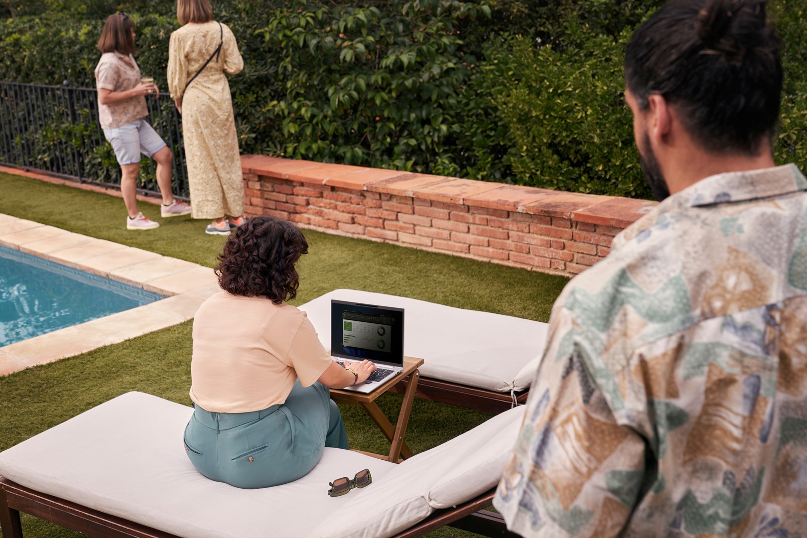 Laptop HP EliteBook 640, 14", Intel i7-1355U, 16 GB RAM, 512 GB SSD, i argjendtë