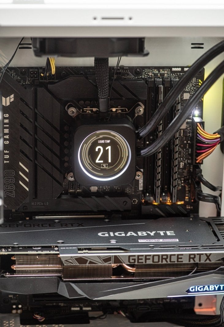 Kompjuter Game X G900, RTX 3080 Ti, Intel Core i7-11700K, 32 GB Ram, 1 TB M.2 PCIe, Windows 11 Pro, i bardhë